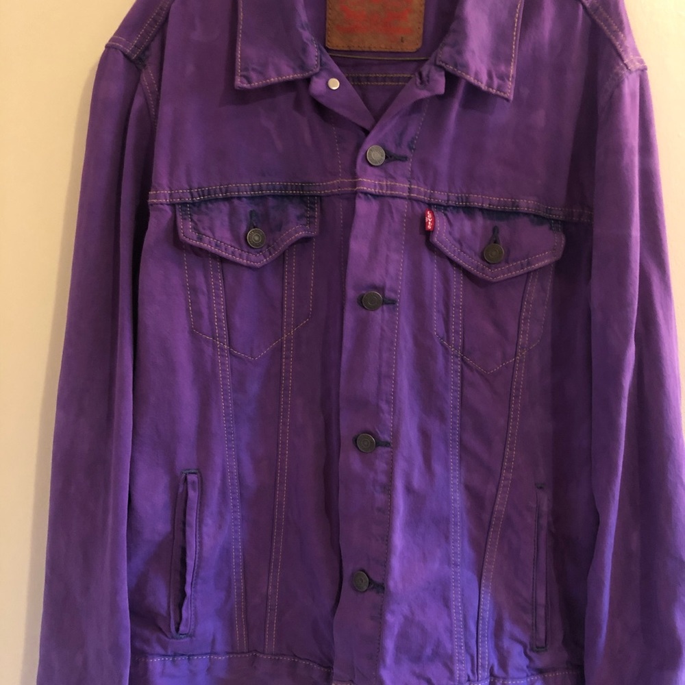 Grape 🍇 Levi’s Trucker Jacket